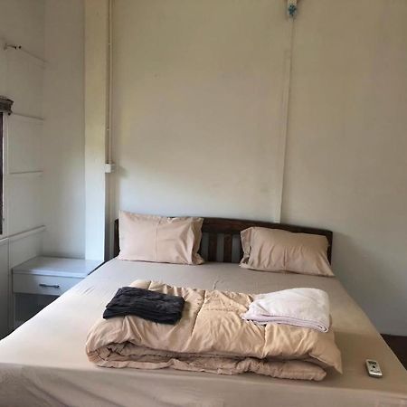 Nearthepark Backpack House Hostel เชียงใหม่ ภายนอก รูปภาพ